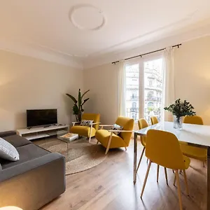 Ola Living Diagonal Ii Apartment
