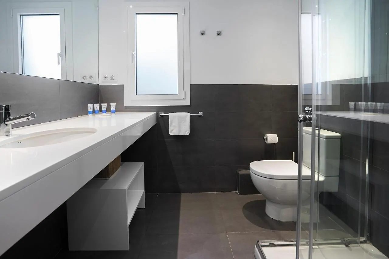 ברצלונה Friendly Rentals Gran Via 0*,  ספרד