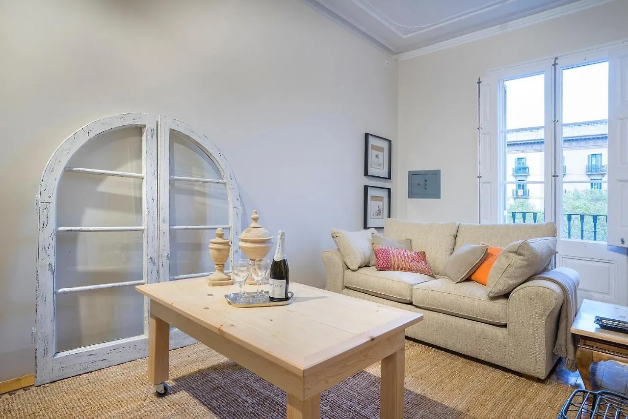 Appartement Friendly Rentals Gran Via Barcelona Spanje